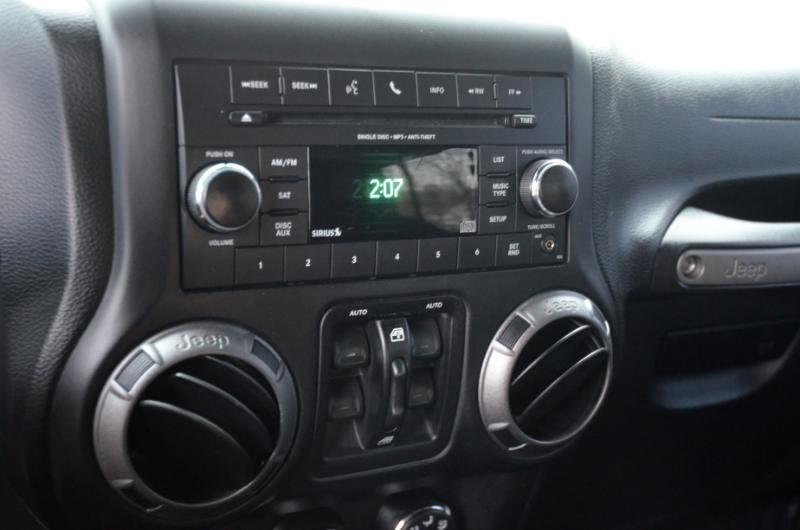 Jeep Wrangler Unlimited Sport 4WD 2017