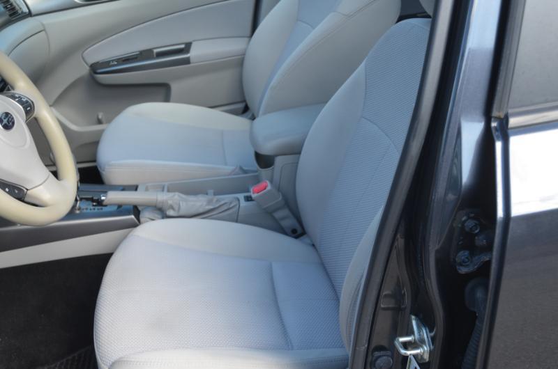 Subaru Forester 2.5X Premium 2013