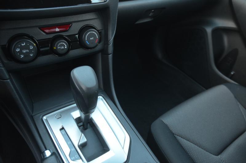 Subaru Impreza 2.0i Premium 5-Door 2019