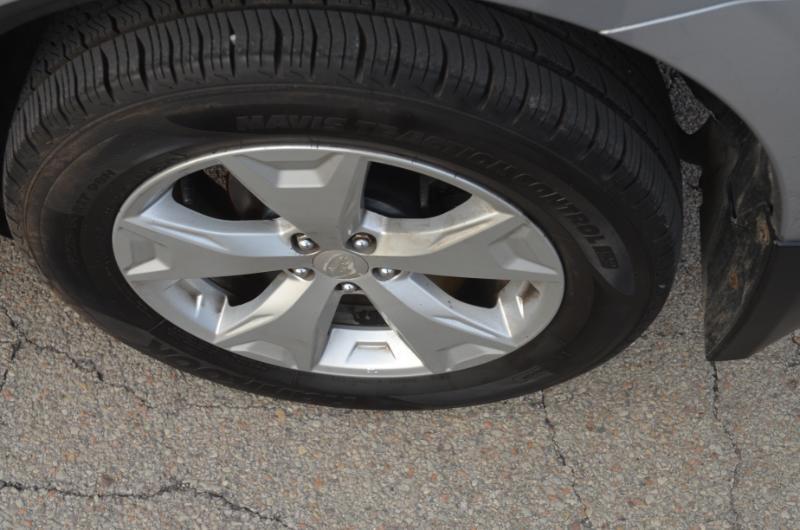 Subaru Forester 2.5i Limited 2014