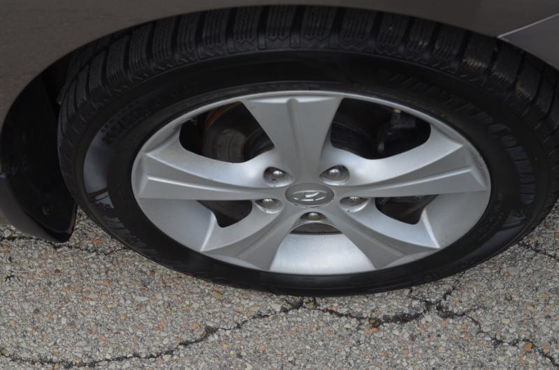 Hyundai Elantra  2016