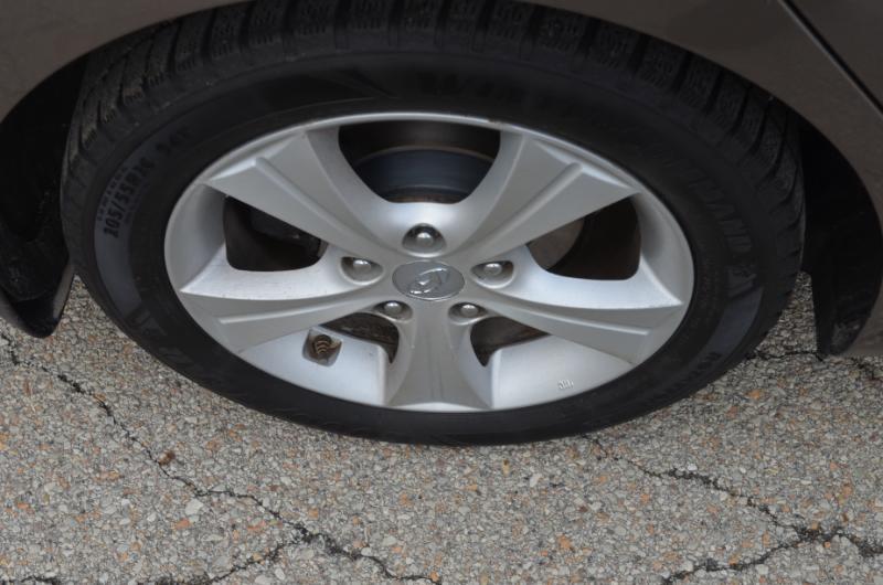 Hyundai Elantra  2016