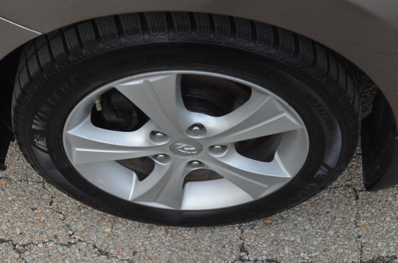 Hyundai Elantra  2016