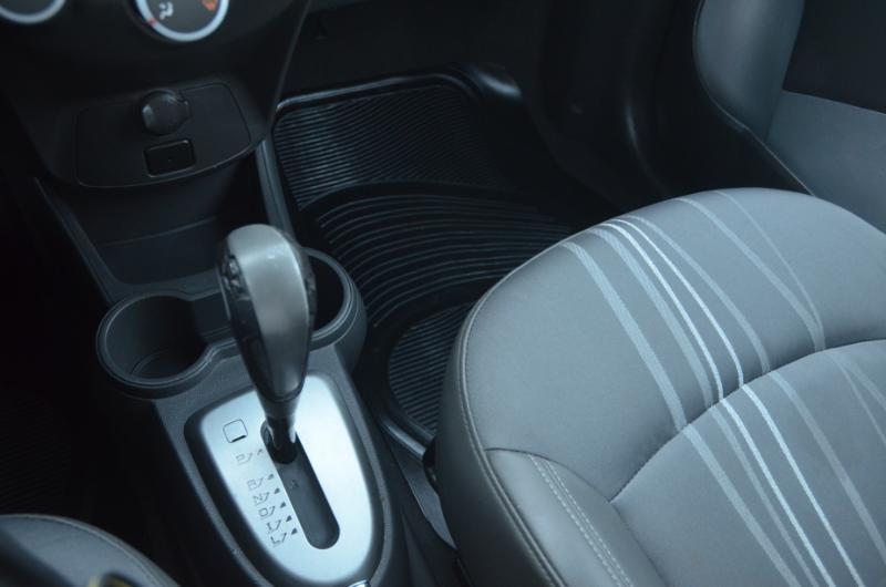 Chevrolet Spark LS Auto 2013