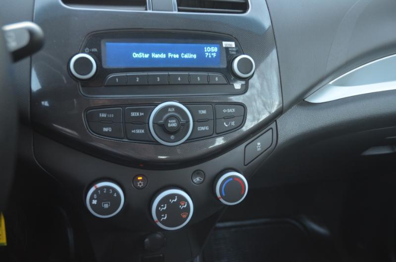 Chevrolet Spark LS Auto 2013