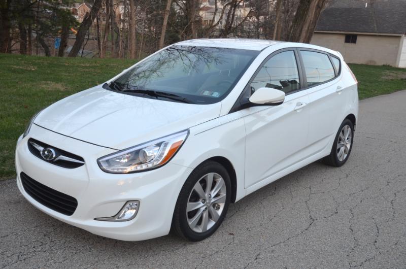 Hyundai Accent SE 5-Door 2014