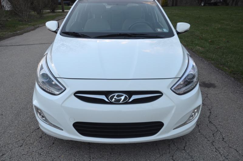 Hyundai Accent SE 5-Door 2014
