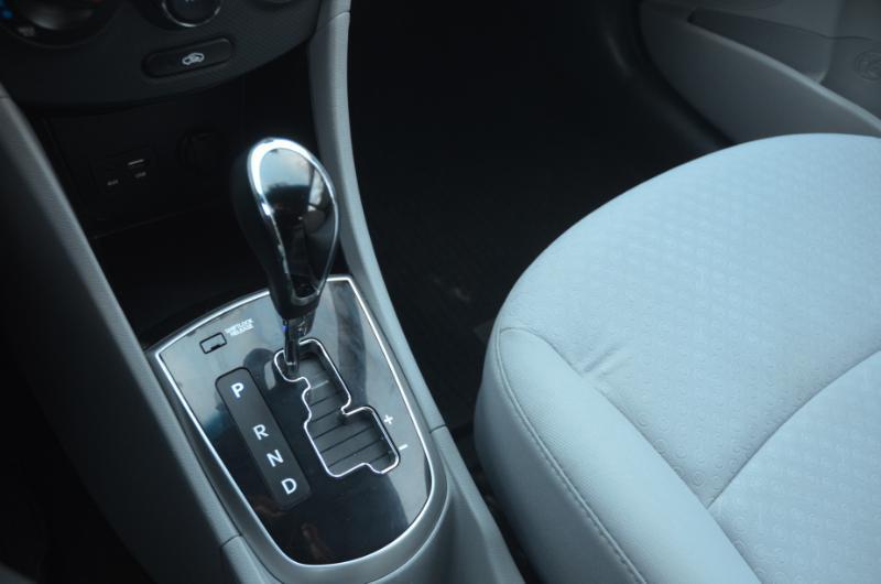 Hyundai Accent SE 5-Door 2014