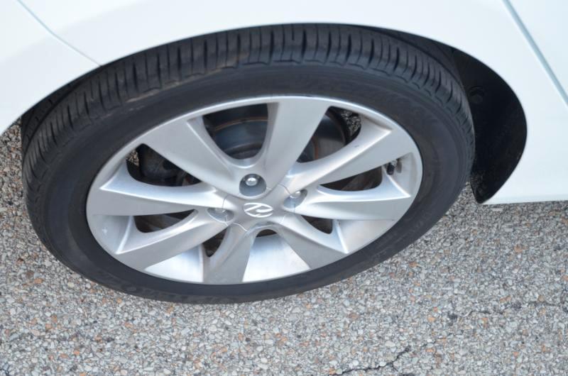 Hyundai Accent SE 5-Door 2014