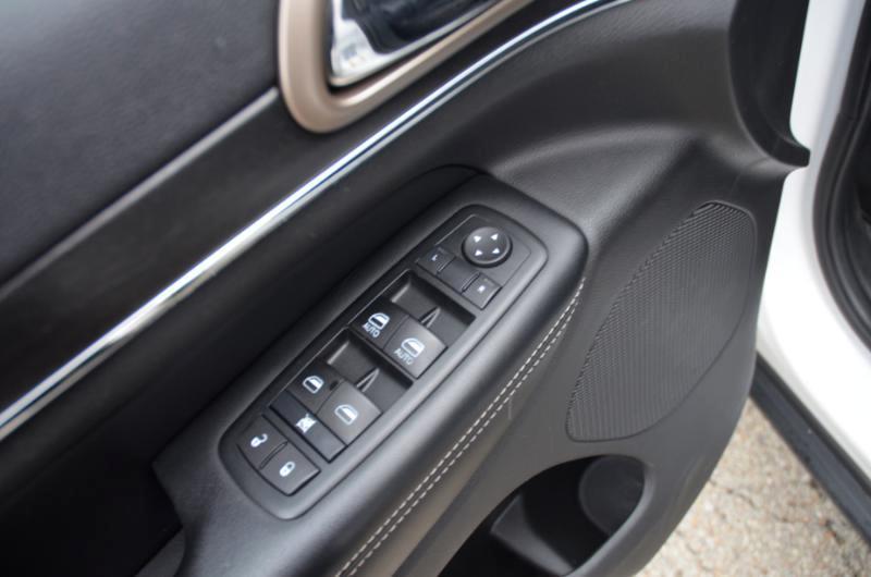 Jeep Grand Cherokee Limited 4WD 2015