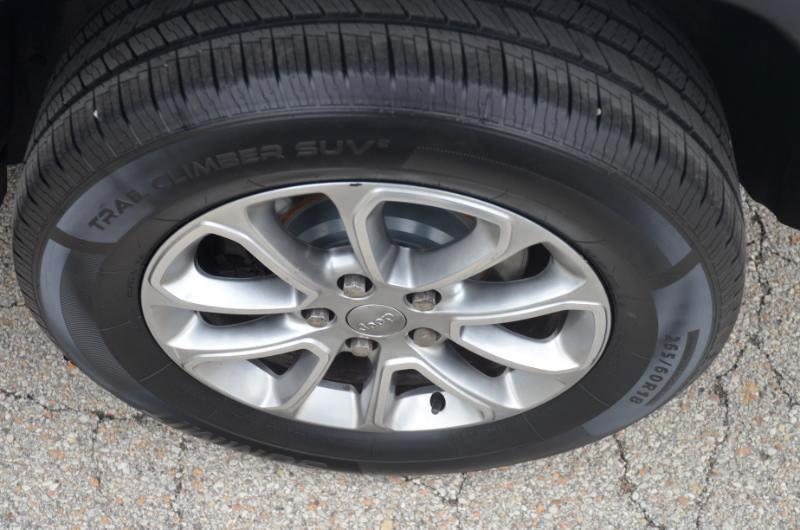 Jeep Grand Cherokee Limited 4WD 2015