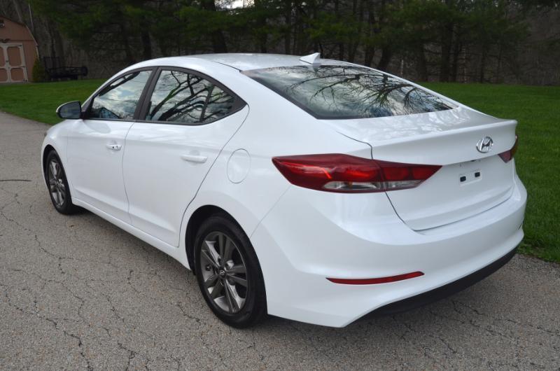 Hyundai Elantra SE 2017