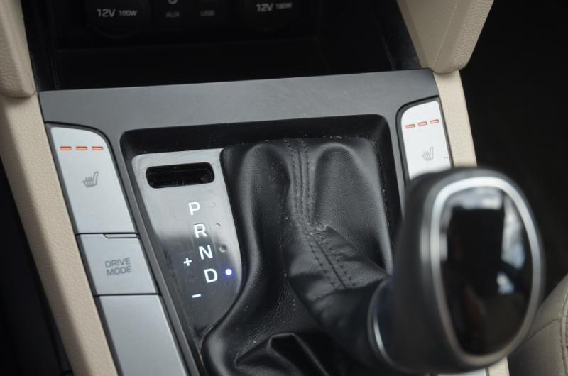 Hyundai Elantra SE 2017