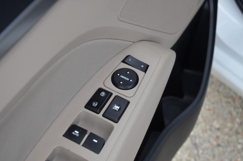 Hyundai Elantra SE 2017