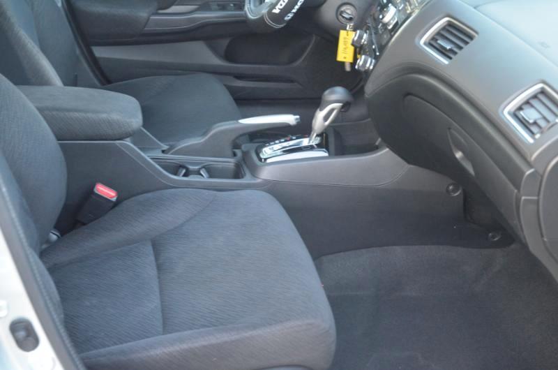 Honda Civic LX sedan 2013