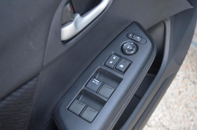 Honda Civic LX sedan 2013