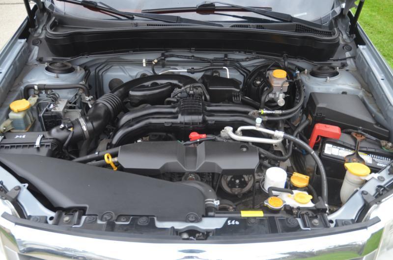 Subaru Forester 2.5X Limited 2012