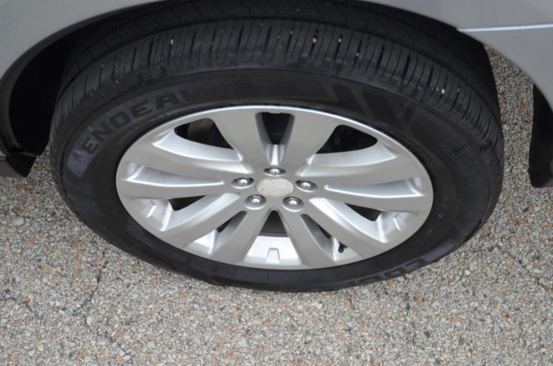 Subaru Forester 2.5X Limited 2012