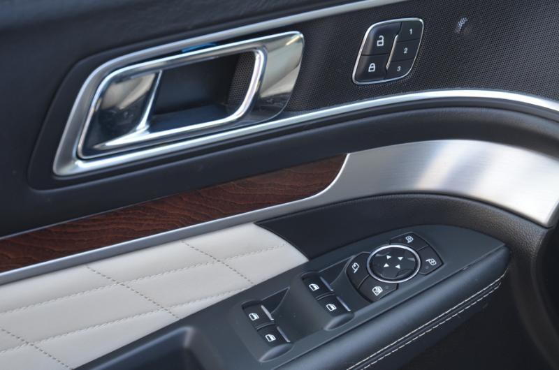 Ford Explorer Platinum AWD 2017