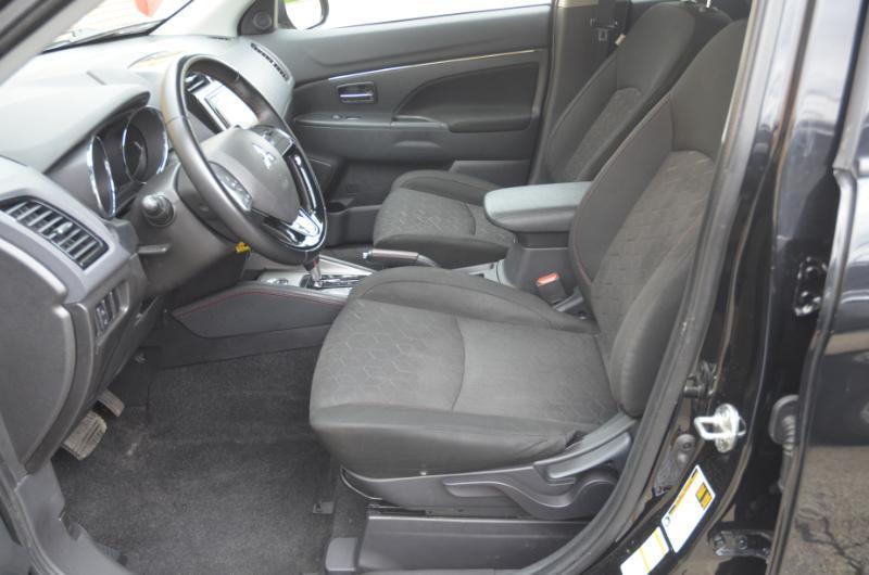 Mitsubishi Outlander Sport  2022