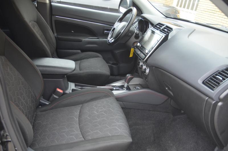 Mitsubishi Outlander Sport  2022
