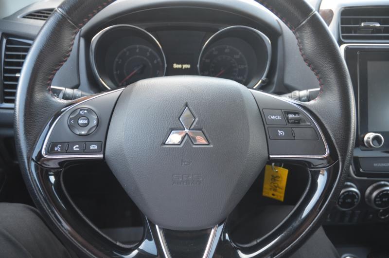 Mitsubishi Outlander Sport  2022