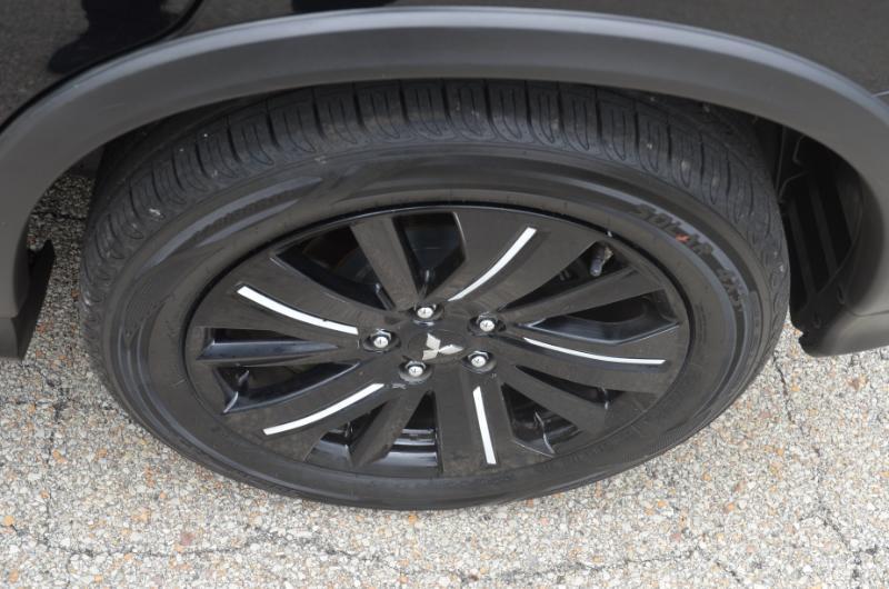 Mitsubishi Outlander Sport  2022
