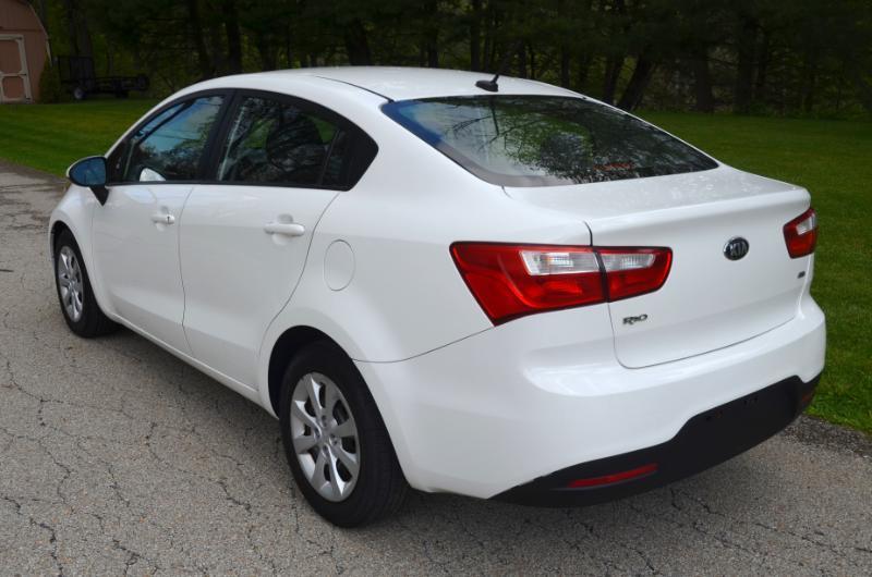 Kia Rio LX 2014