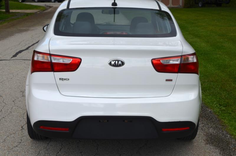 Kia Rio LX 2014