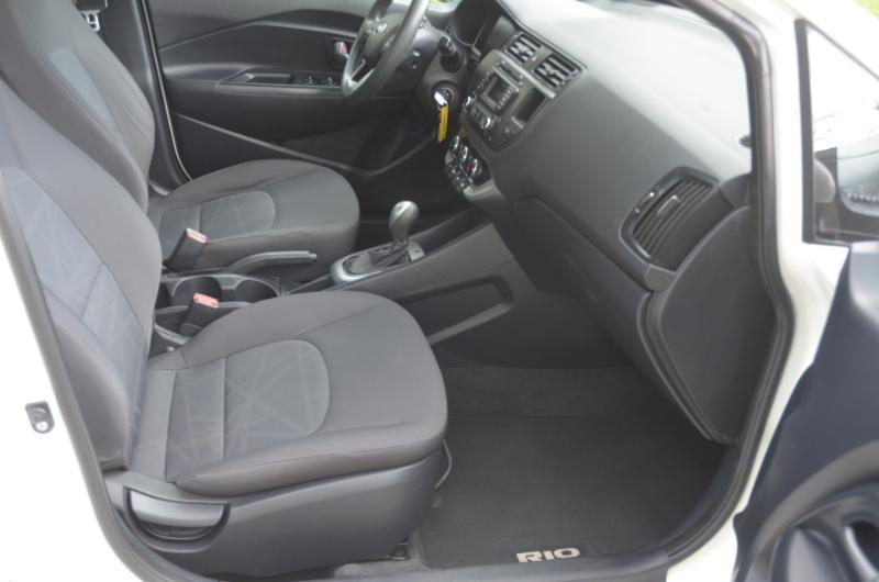 Kia Rio LX 2014