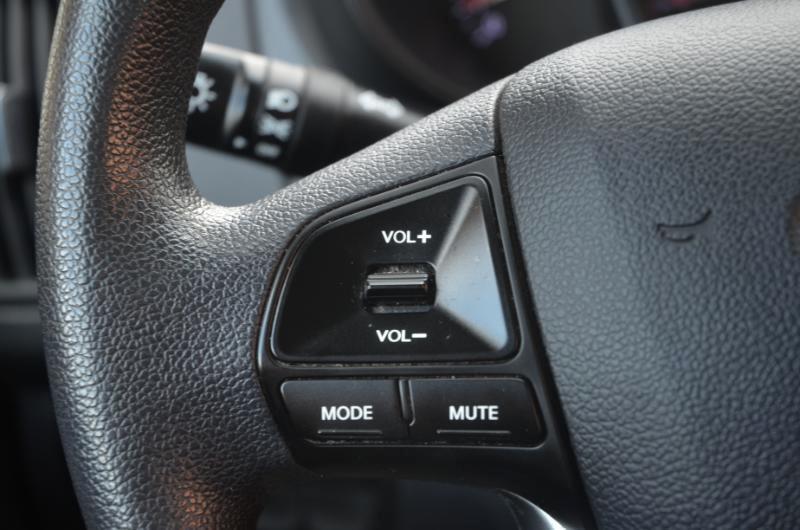 Kia Rio LX 2014