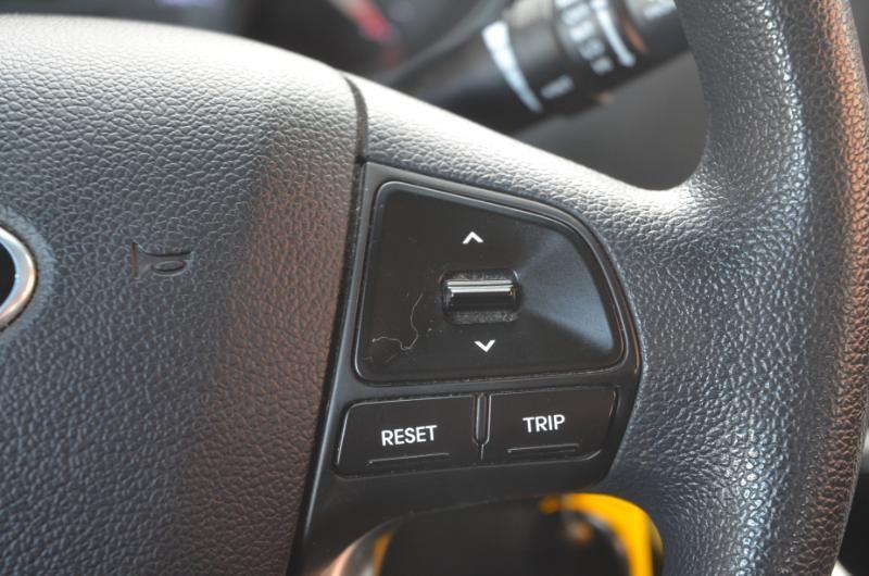 Kia Rio LX 2014