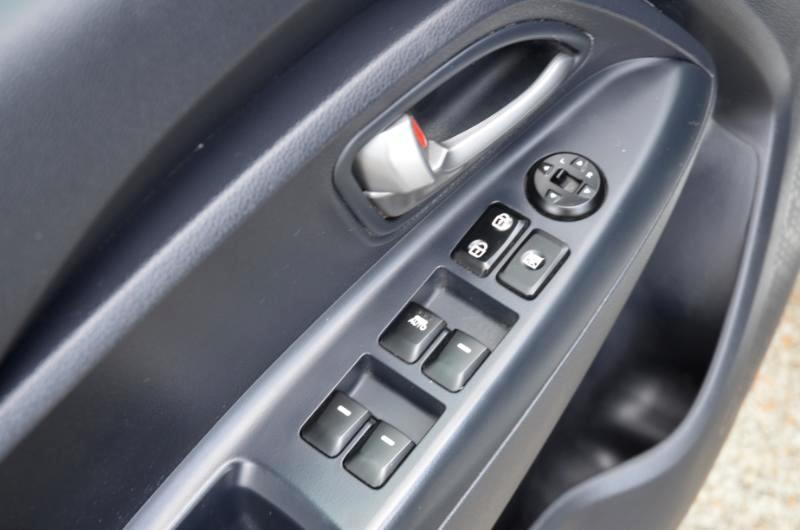 Kia Rio LX 2014