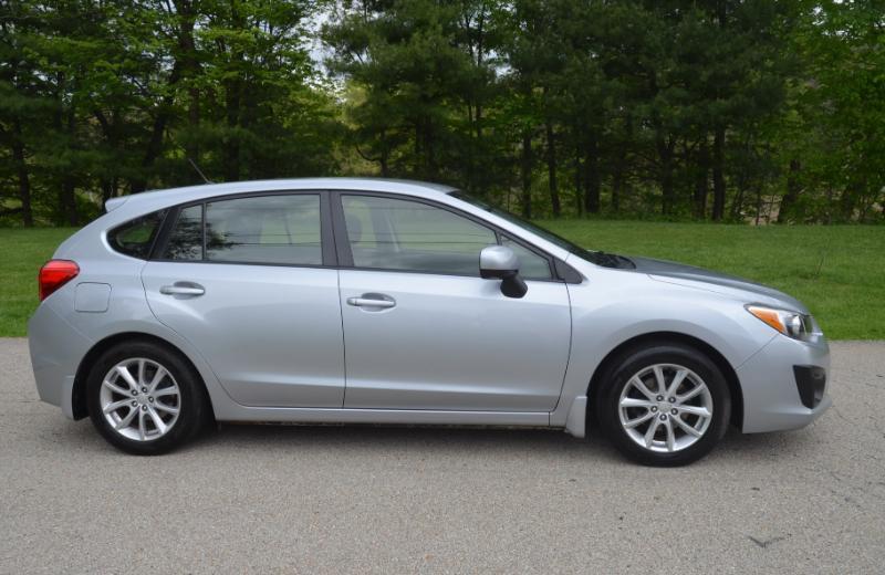Subaru Impreza 2.0i Premium 5-Door w/All Weather Package 2013