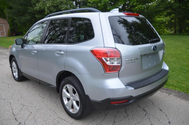 Subaru Forester 2.5i Premium 2016