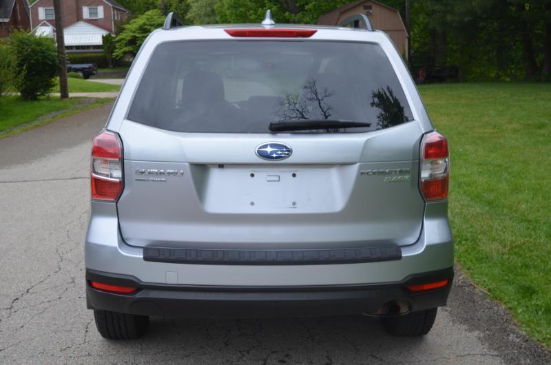 Subaru Forester 2.5i Premium 2016