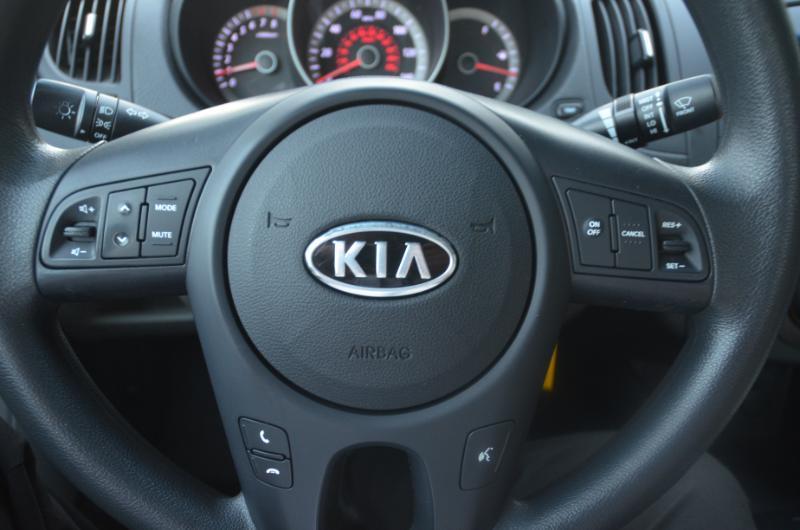 Kia Forte EX 2012
