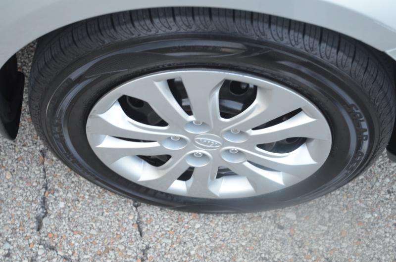 Kia Forte EX 2012