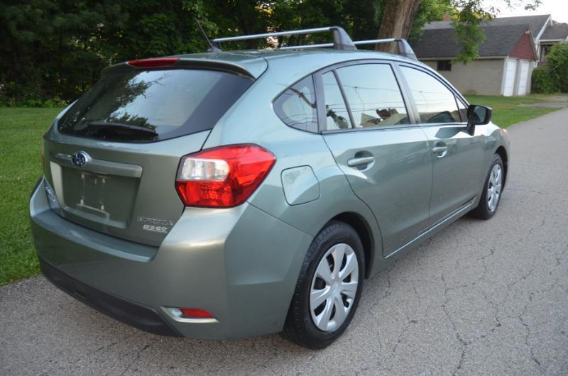 Subaru Impreza 2.0i PZEV CVT 5-Door 2016