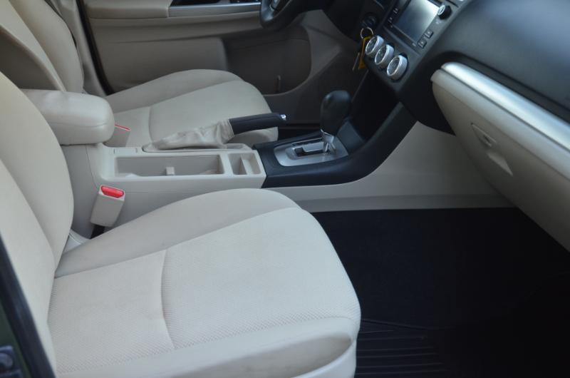 Subaru Impreza 2.0i PZEV CVT 5-Door 2016