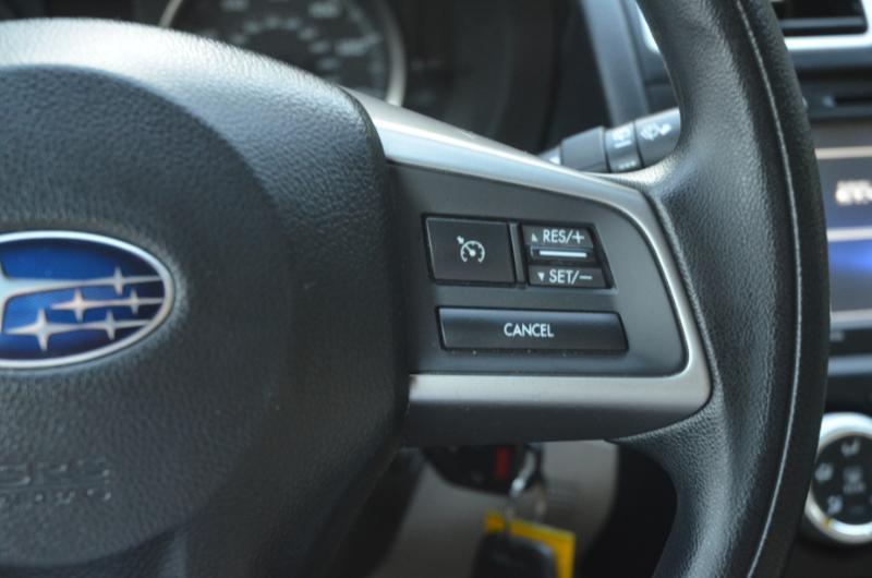Subaru Impreza 2.0i PZEV CVT 5-Door 2016