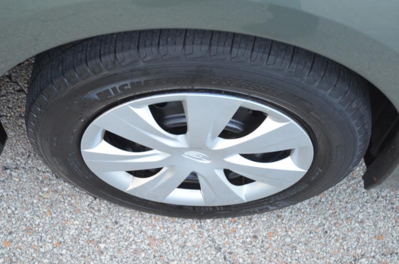 Subaru Impreza 2.0i PZEV CVT 5-Door 2016