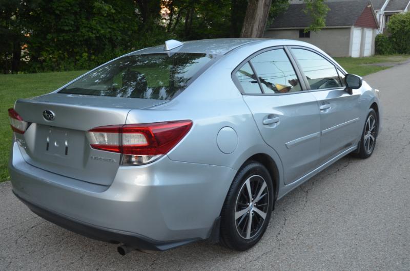Subaru Impreza 2.0i Premium CVT 4-Door 2020