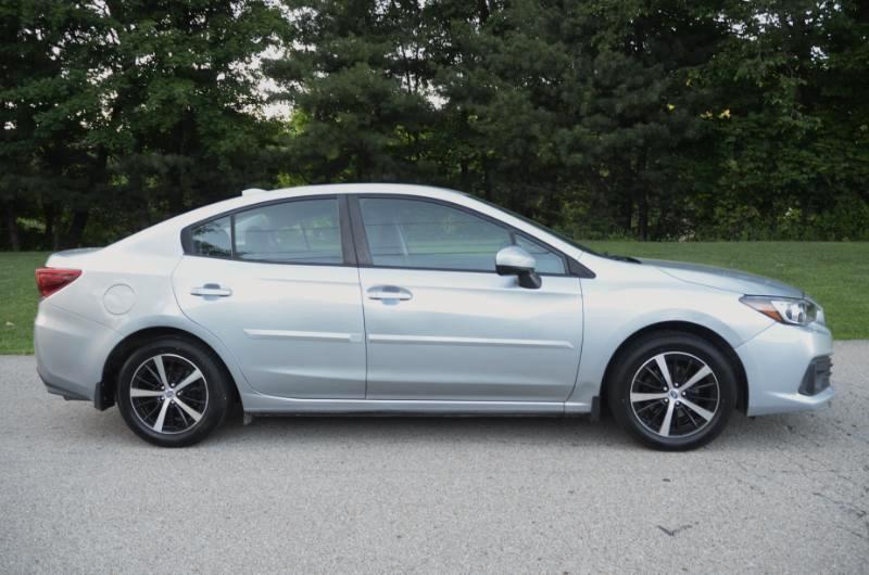 Subaru Impreza 2.0i Premium CVT 4-Door 2020