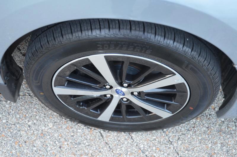 Subaru Impreza 2.0i Premium CVT 4-Door 2020