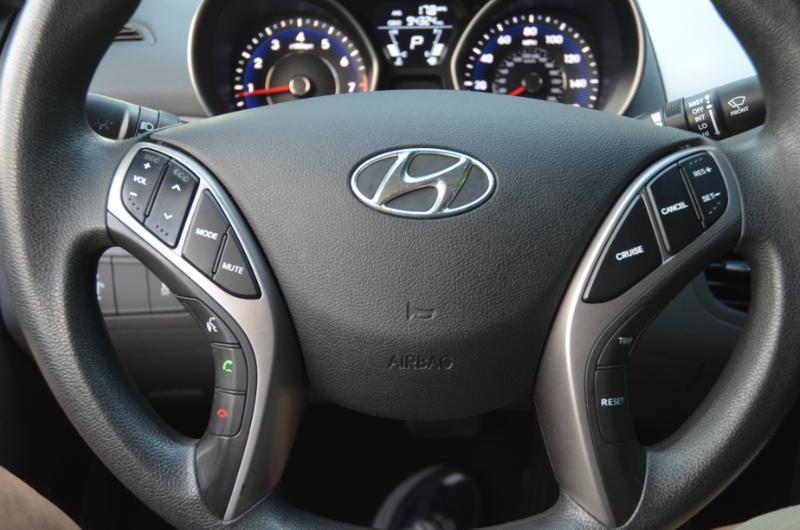 Hyundai Elantra GLS 2013