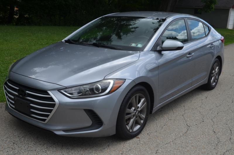 Hyundai Elantra SE 2017