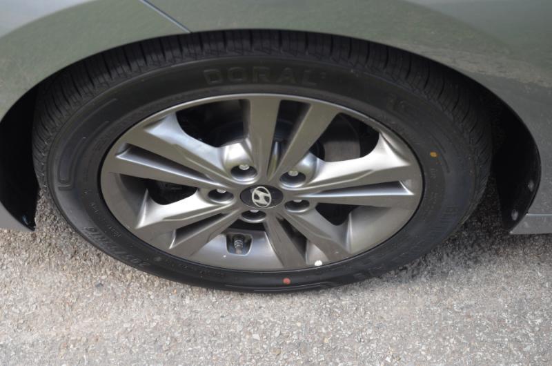 Hyundai Elantra SE 2017