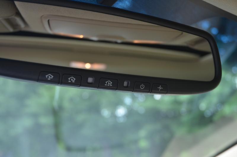 Hyundai Elantra Limited 2012