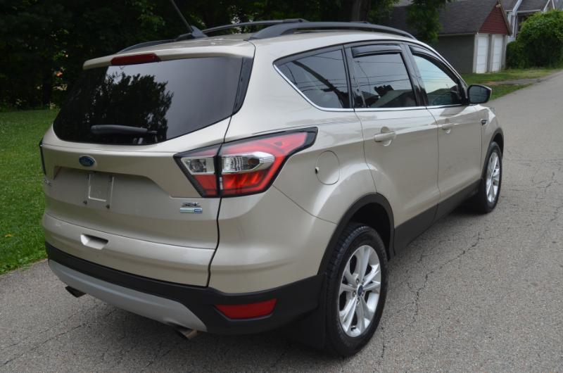 Ford Escape SEL 4WD 2018